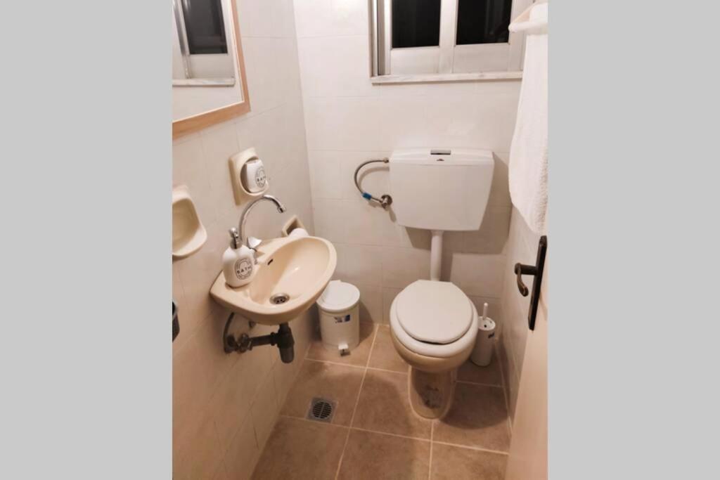 Apartment 95 M2, Center Of Sitia, Wifi, 350M Beach Экстерьер фото